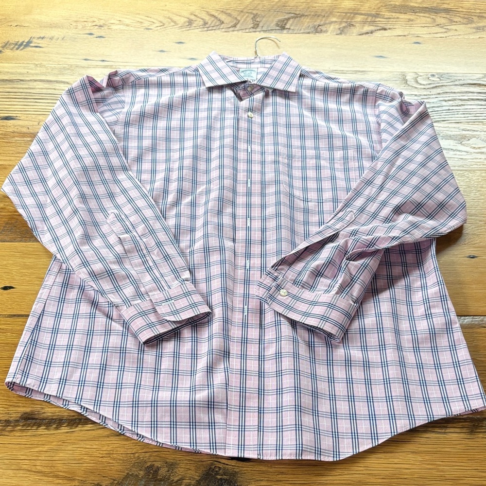 Brooks Brothers Men's Pink and Blue Checkered Shirt - 16-1/2 - 35